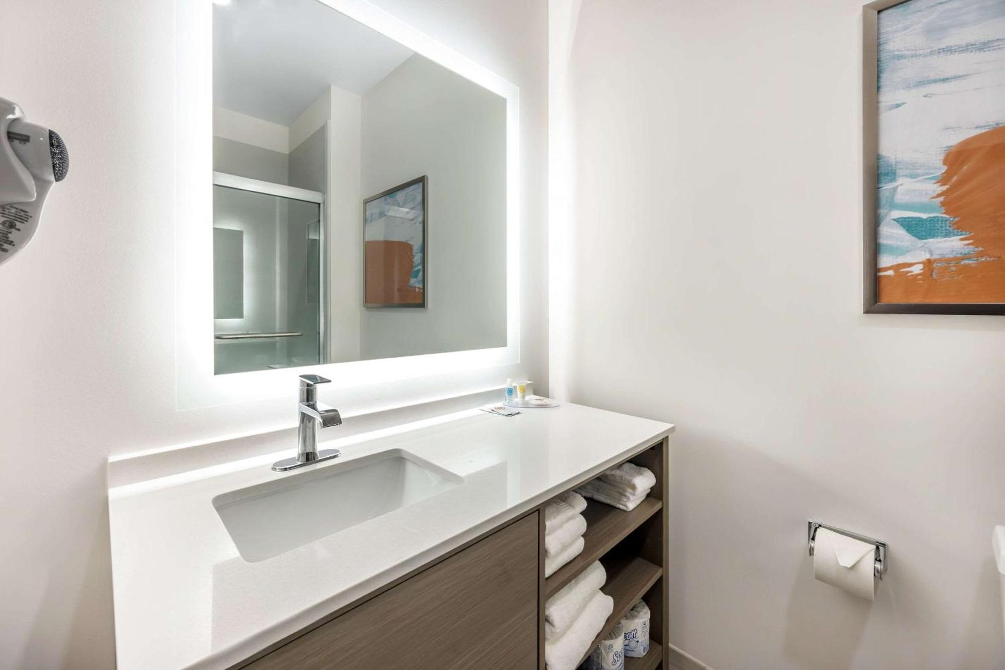 Comfort Inn & Suites Nashville Buitenkant foto